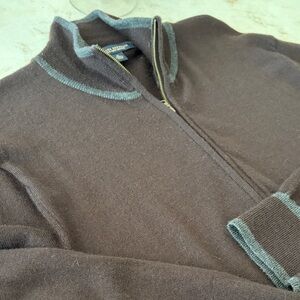 Banana Republic Men's Dark Brown Zip-Up Sweater with Light Gray Trim